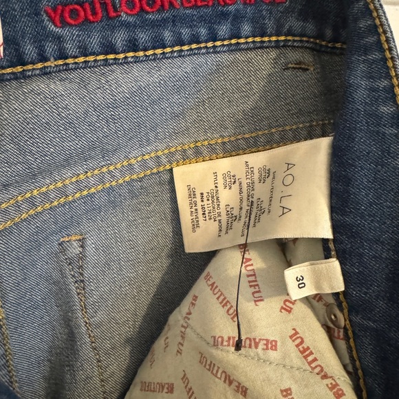 SUPER RARE & HARD TO FIND Alice + Olivia Riley Floral Embroidered Jeans - Picture 3 of 3